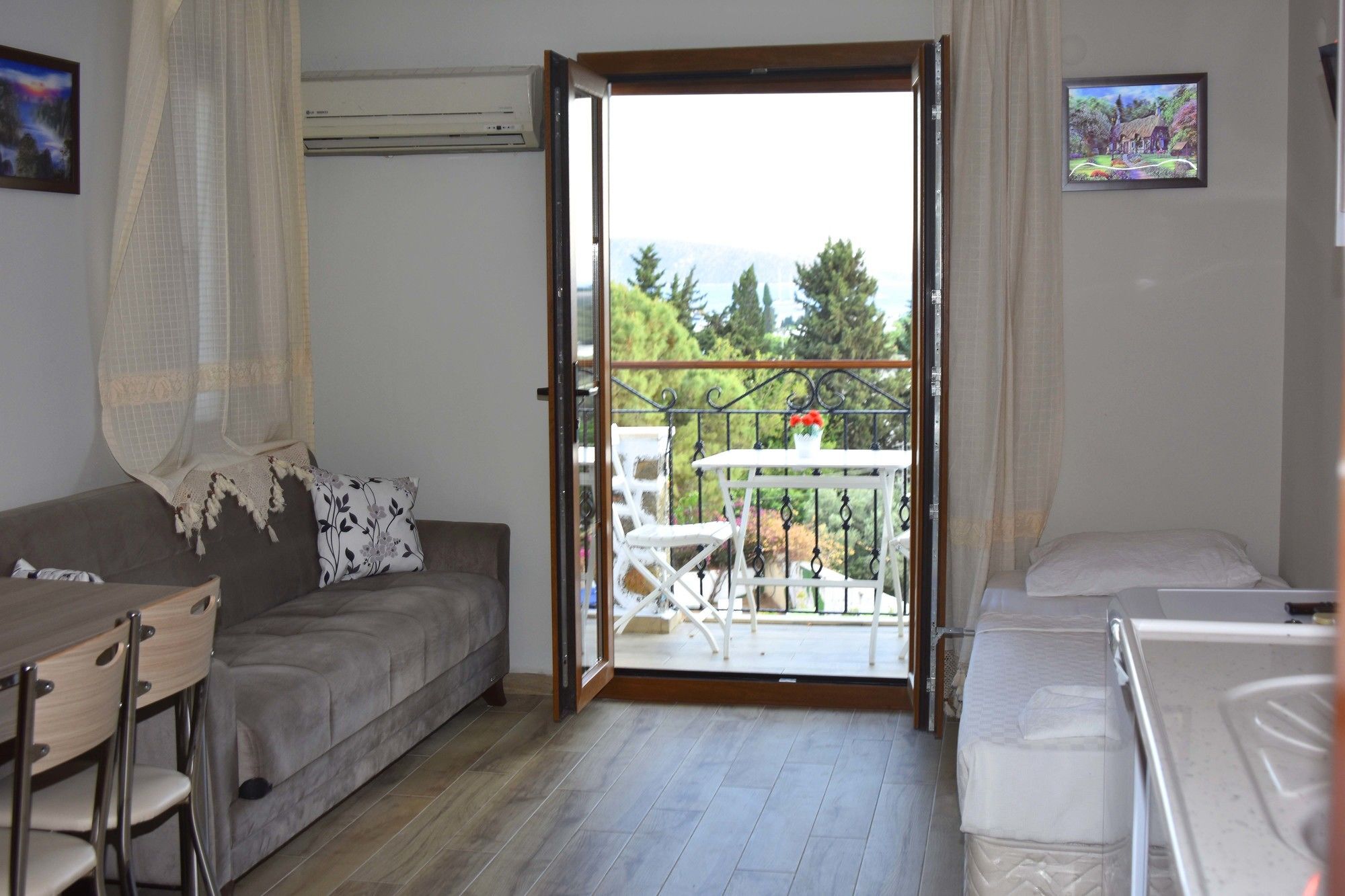 Dasis Appart hôtel 3*
